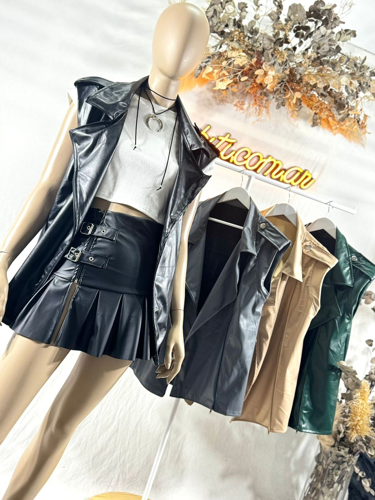 Chaleco Femenino  Oversize con Cierre Negro
